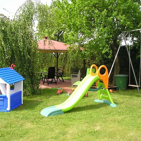 Mit Terrasse In Kropelin * Klein Nienhagen