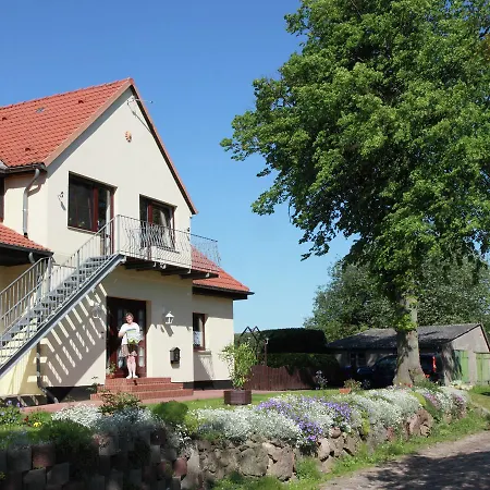 Mit Terrasse In Kropelin * Klein Nienhagen