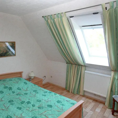 Lägenhet Mit Terrasse In Kropelin *