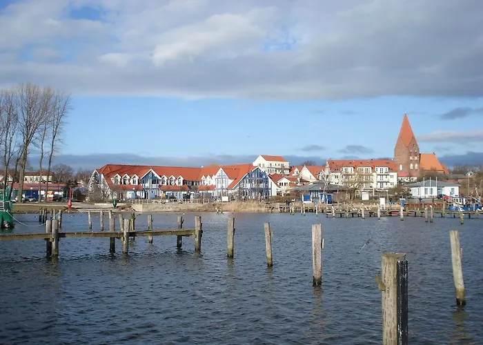 Mit Terrasse In Kropelin Apartment